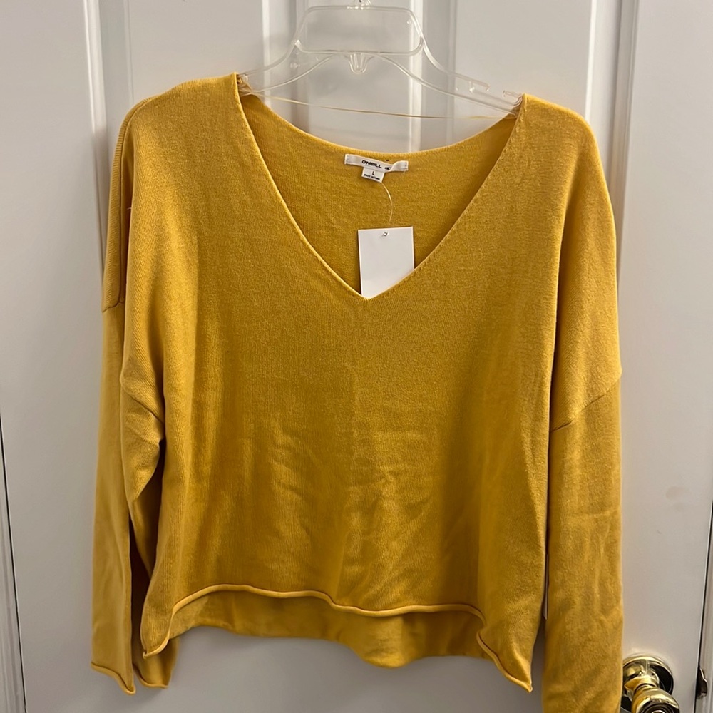 O'Neill long sleeve tags still on, never worn